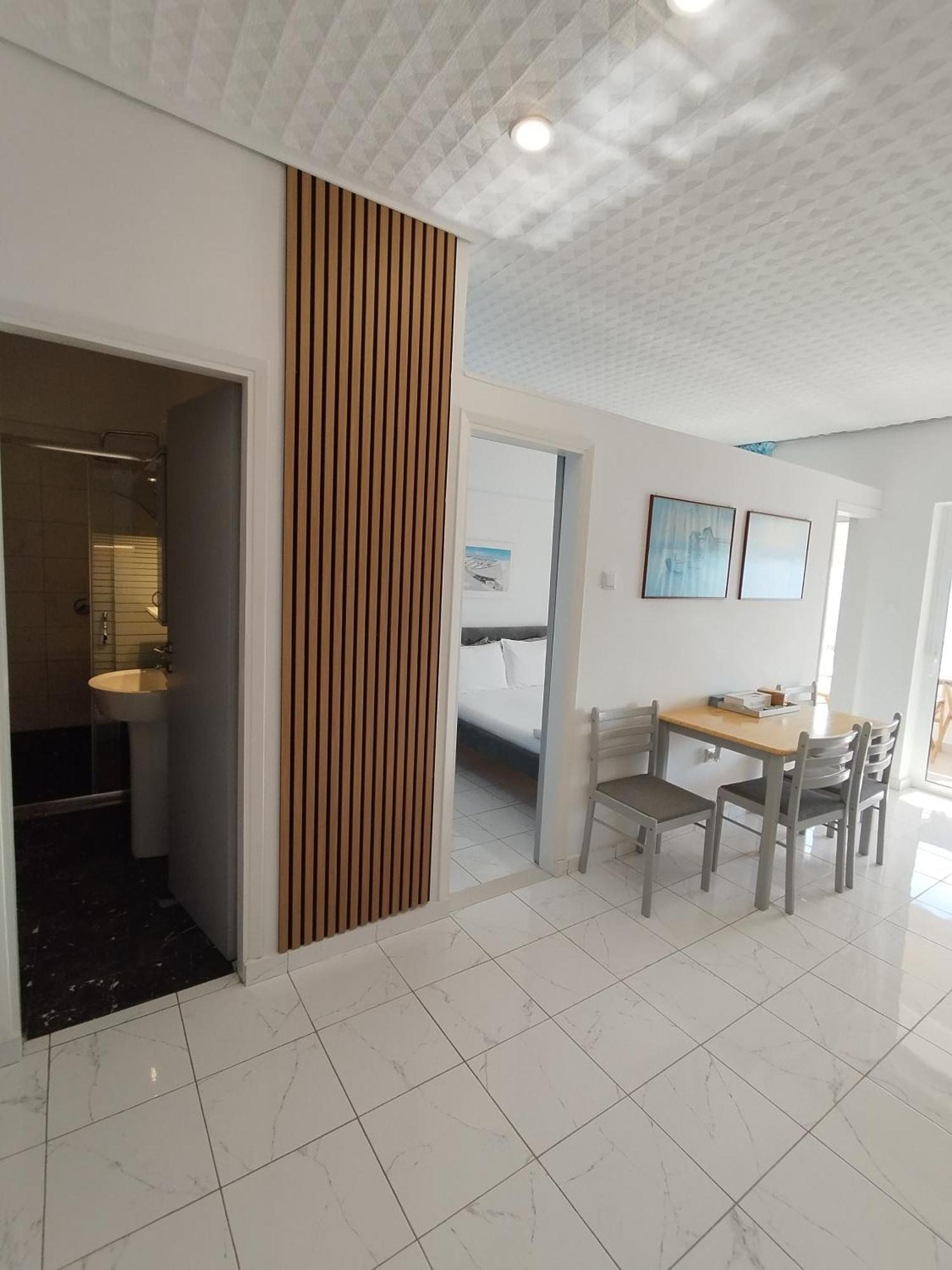 Atlas-Unlimited Sea View Apartment لوتراكي المظهر الخارجي الصورة